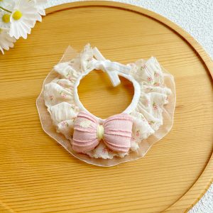 Bib with Pocket and Lace Bow