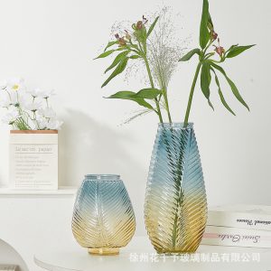 Creative leaves glass vase