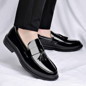 Men's loafers invisible height increasing shoes