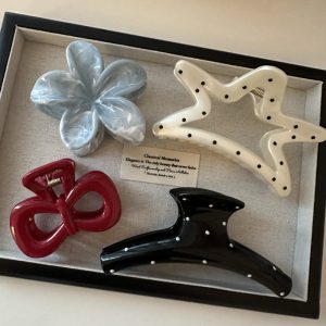 Large Polka‑Dot Shark Claw Clip For Back Hair