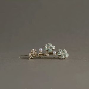 Hyacinth Small Side Hair Clip