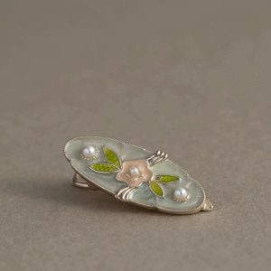vintage pearl hair clip