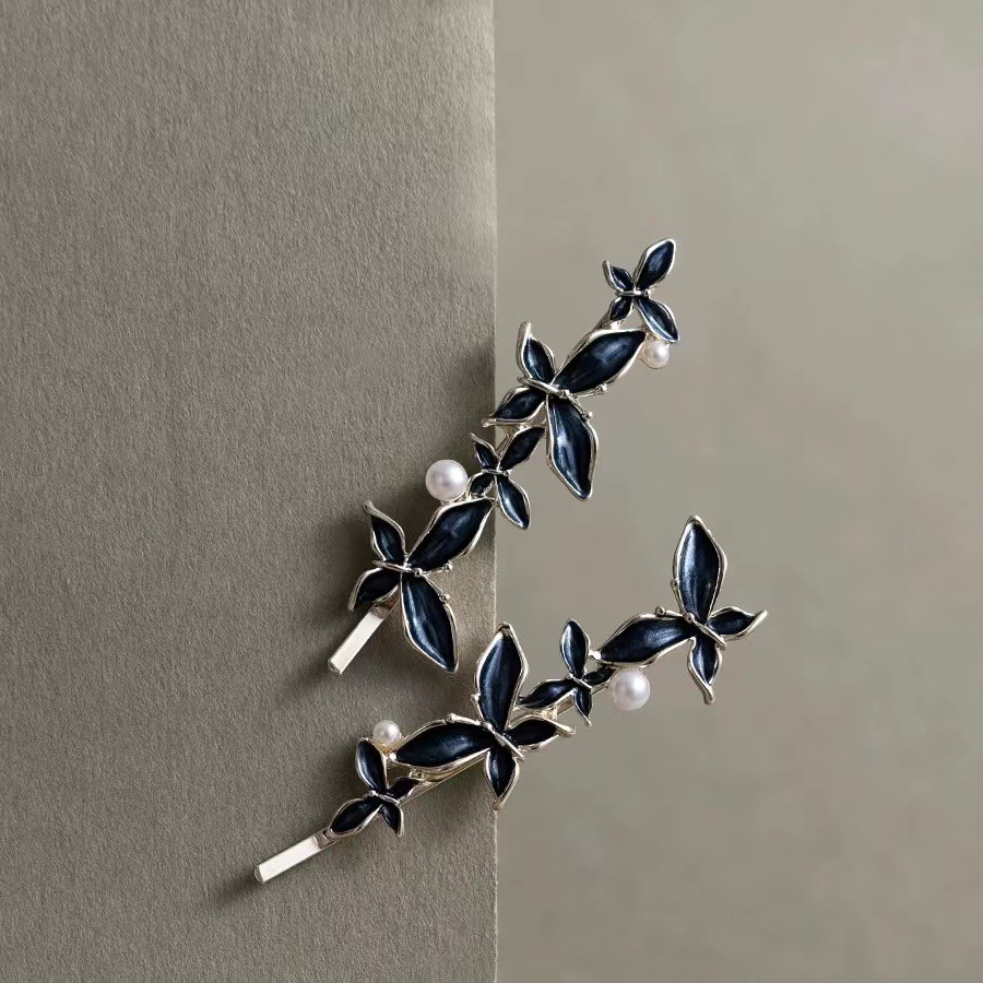Late Dream Feather Exquisite Butterfly Bobby Pin - Image 3