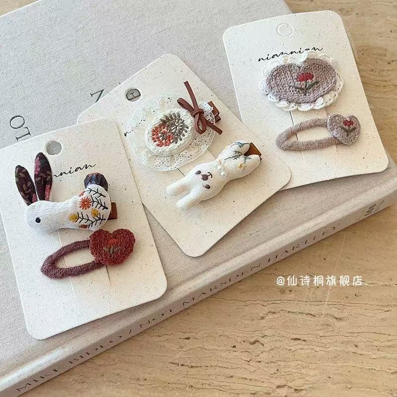 Autumn‑Winter Cute Bunny Hair Clips - Image 3