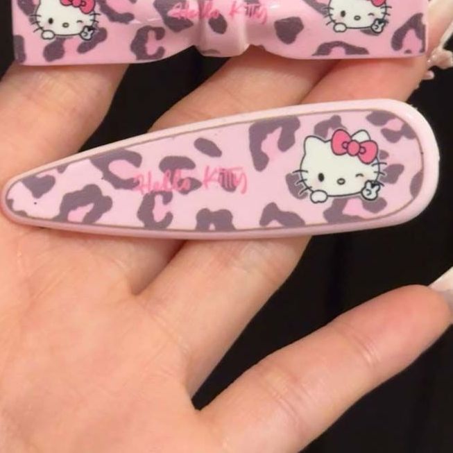 Pink Leopard Cat Bow Hair Clip - Image 3