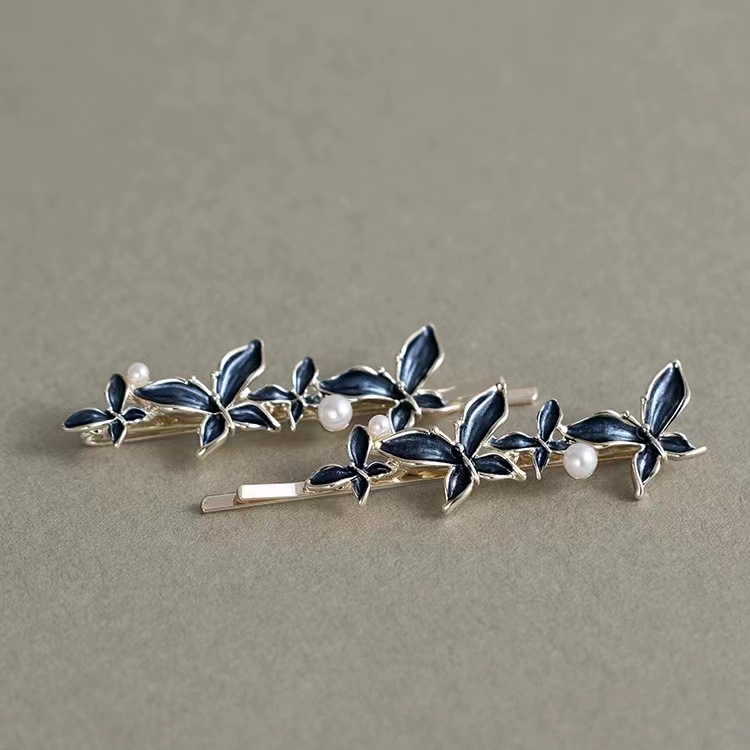 Late Dream Feather Exquisite Butterfly Bobby Pin