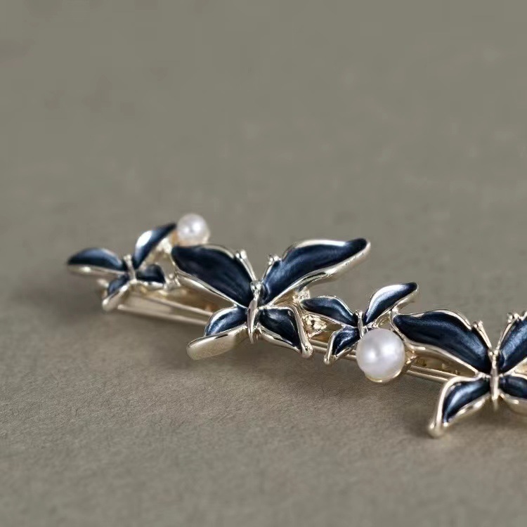 Late Dream Feather Exquisite Butterfly Bobby Pin - Image 4