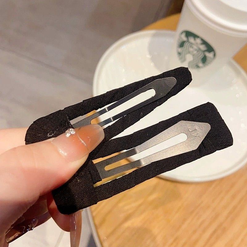 Women Forehead Side BB Hair Clip For Baby Hair, Metal Logo Black Hair Clip - Image 4
