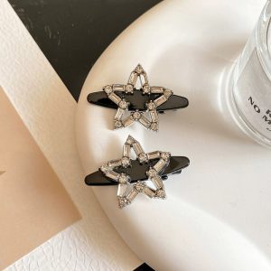Simple versatile zircon star alligator hair clip