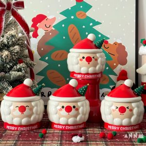Christmas Gift Ceramic Mug with Santa Creative Shape and Lid