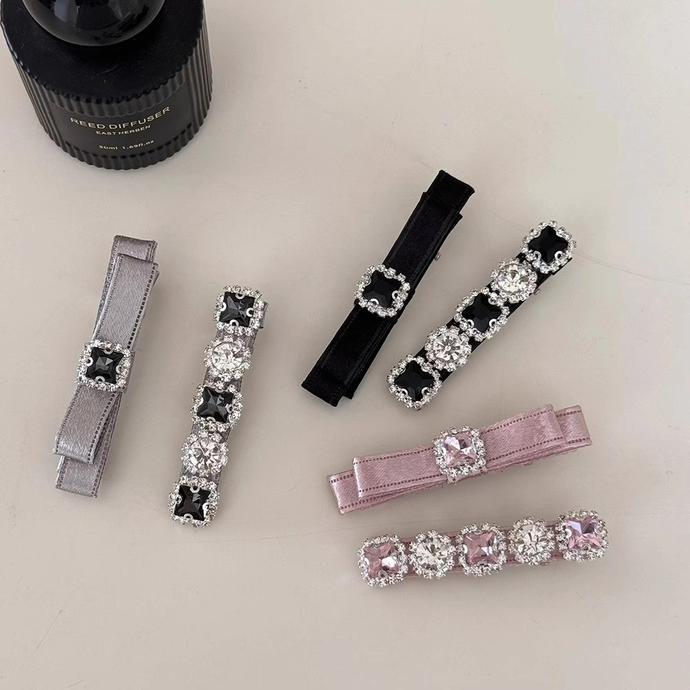 Satin glossy full rhinestone pink alligator hair clip - Image 2