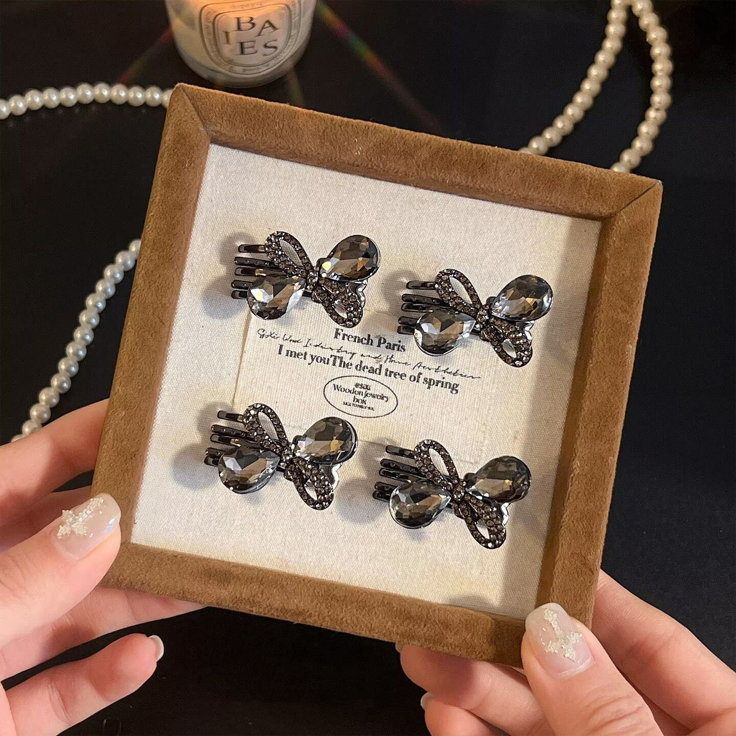 Elegant large sparkly rhinestone bow hair clip