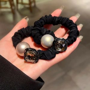 Elegant rhinestone pearl ponytail hair tie
